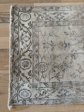 Load image into Gallery viewer, Vintage Turkish 2’2” x 6’10”
