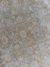 Load image into Gallery viewer, Vintage Tabriz 6’10” x 9’10”
