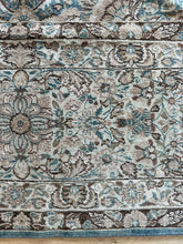 Load image into Gallery viewer, Vintage Doroksh 9’6” x 13’7”
