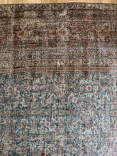Load image into Gallery viewer, Antique Mahal 11’10” x 14’3”

