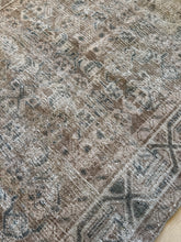 Load image into Gallery viewer, Antique Malayer 3’5” x 13’1”
