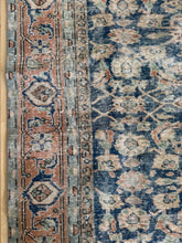 Load image into Gallery viewer, Vintage Turkish 6’3” x 10’
