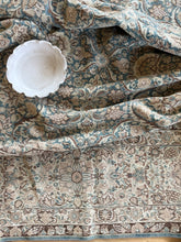 Load image into Gallery viewer, Vintage Doroksh 9’6” x 13’7”
