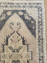 Load image into Gallery viewer, Vintage Turkish 1’9” x 3’2”

