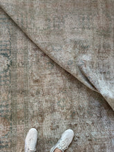 Load image into Gallery viewer, Antique Tabriz 9’3” x 12’3”
