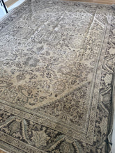 Load image into Gallery viewer, {ON HOLD} Vintage Mahal 10’6” x 13’6”
