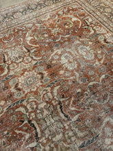Load image into Gallery viewer, Antique Mahal 10’10” x 12’
