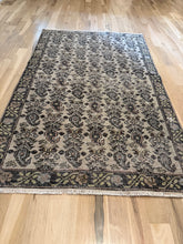 Load image into Gallery viewer, Vintage Turkish 3’8” x 6’
