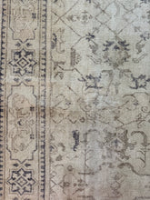 Load image into Gallery viewer, Vintage Turkish 7’ x 10’7”
