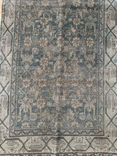 Load image into Gallery viewer, Antique Malayer 3’2” x 9’7”
