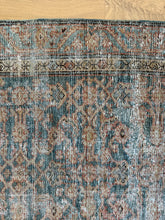 Load image into Gallery viewer, Antique Malayer 3’2” x 11’7”
