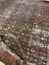 Load image into Gallery viewer, Antique Mahal 10’9” x 10’9”
