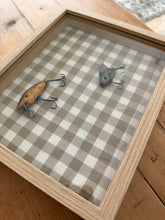 Load image into Gallery viewer, Framed Vintage Fishing Lures Set 106
