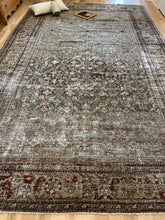 Load image into Gallery viewer, Antique Malayer 7’ x 11’7”
