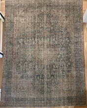 Load image into Gallery viewer, Antique Tabriz 9’4” x 12’8”
